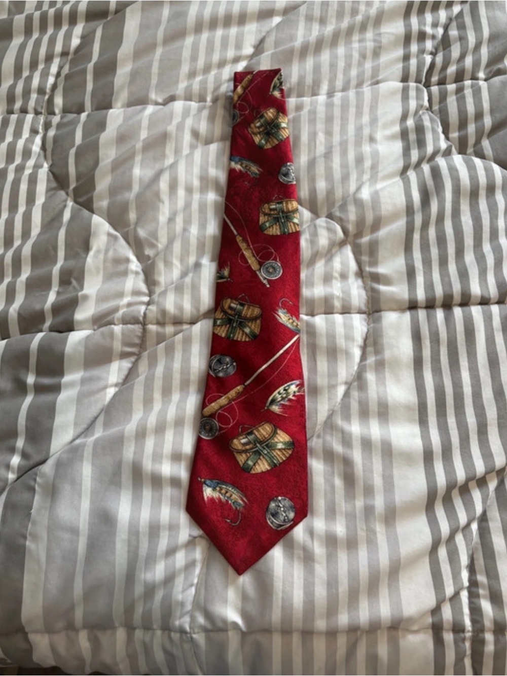 Vintage field & stream Red Men's Necktie with Fishing Motif